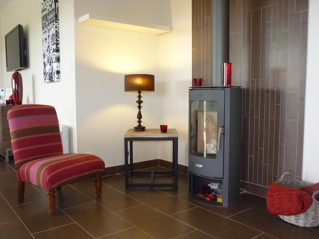 Gite Les Vignes Cravenceres Room photo